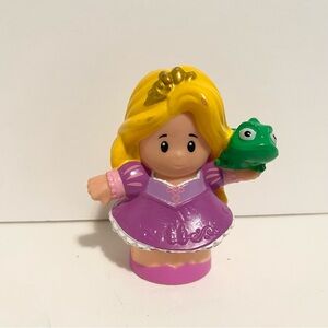 🛑 4/$20 Fisher Price Little People Tangled Rapunzel Disney Princess Toy